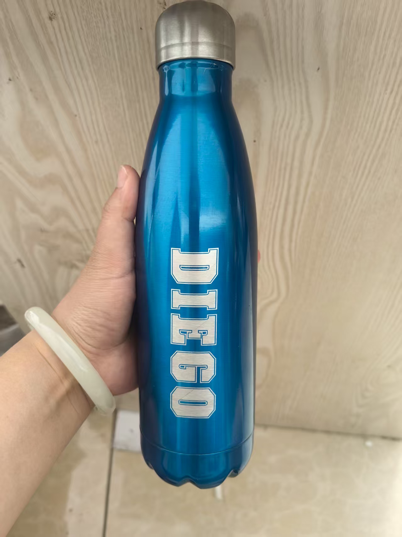 Wine Beer Name - Personalizowany Tekst/Logo Nadruk Imię Utrzymuje Zimno