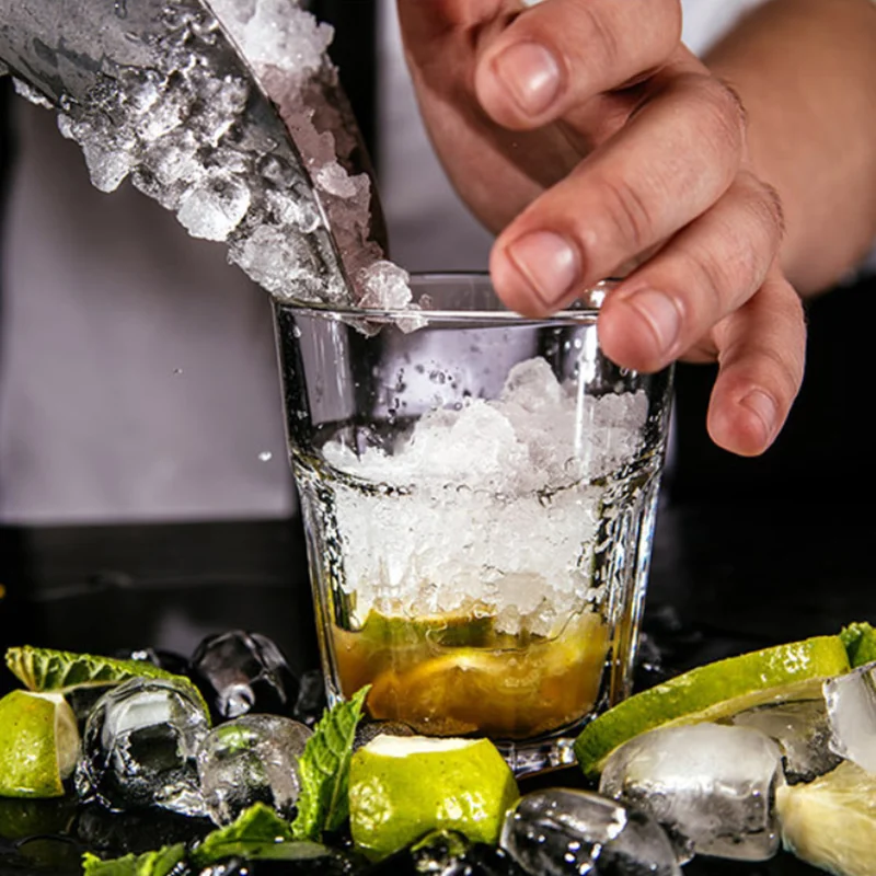 Przezroczysty ręcznie robiony  – Wine Beer And Spirit recenzja i cena