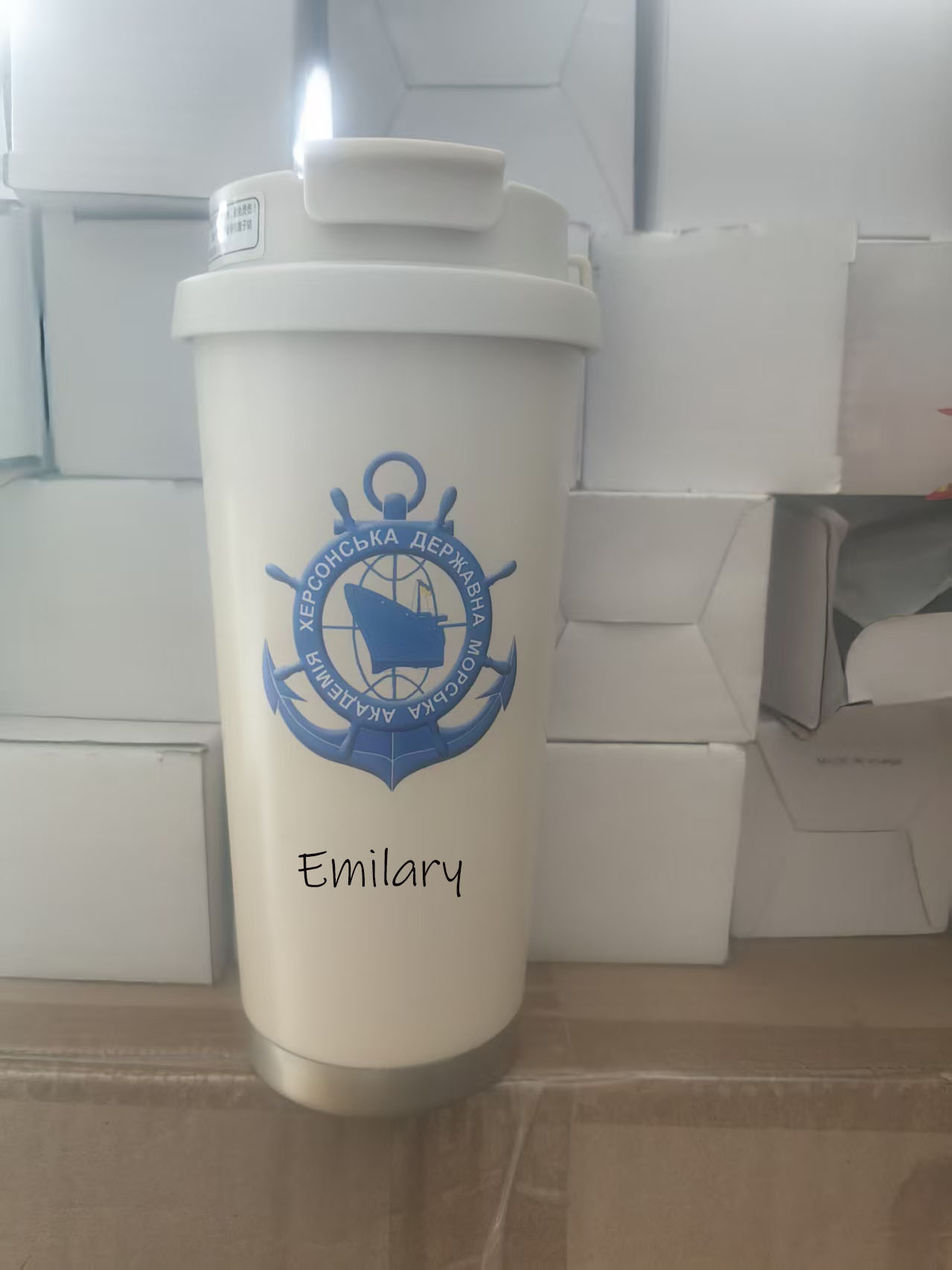 Personalizowane logo, butelka  – Wine Beer Name recenzja i cena