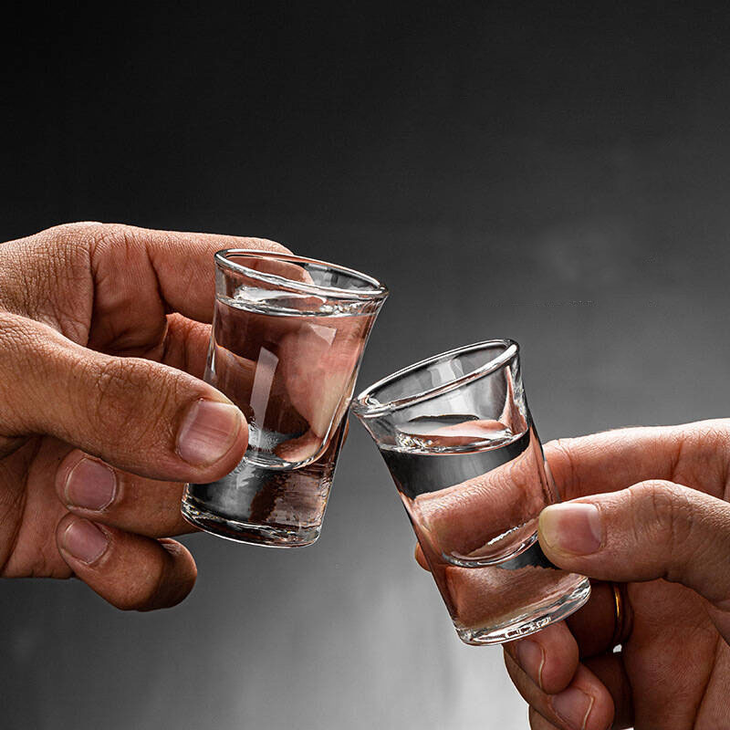 Kieliszki do Baijiu 10ml/15ml, – Wine Beer And Spirit recenzja i cena